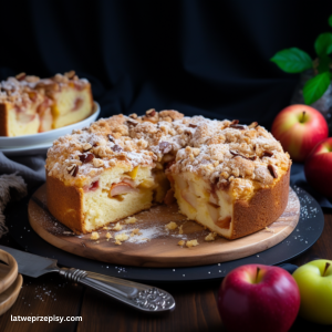 Ciasto Drożdżowe Z Jabłkami i kruszonką podane na platerze