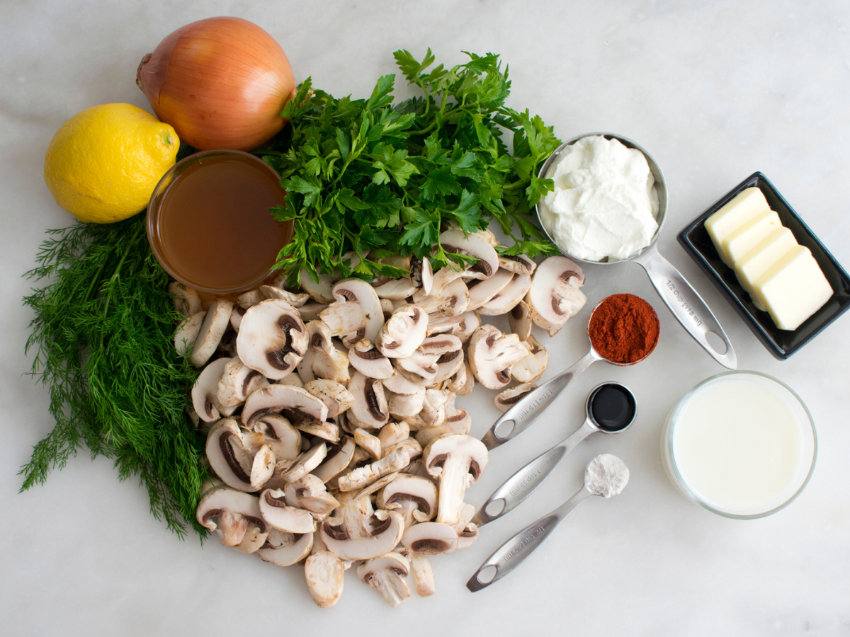 Zupa Grzybowa: Savoring Poland's Timeless Mushroom Soup Legacy 2 Mushroom soup ingredients